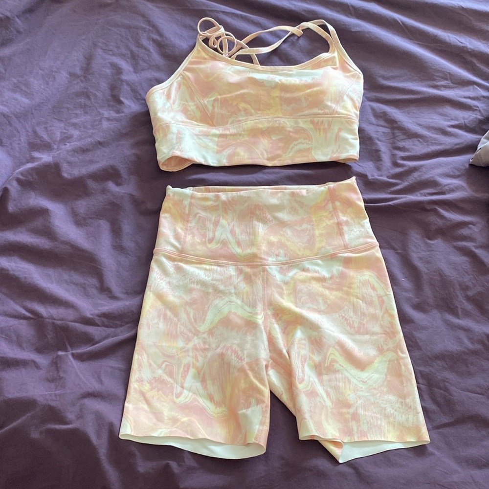 Nimble Activewear Sports Bra and Bike Shorts Set S/M